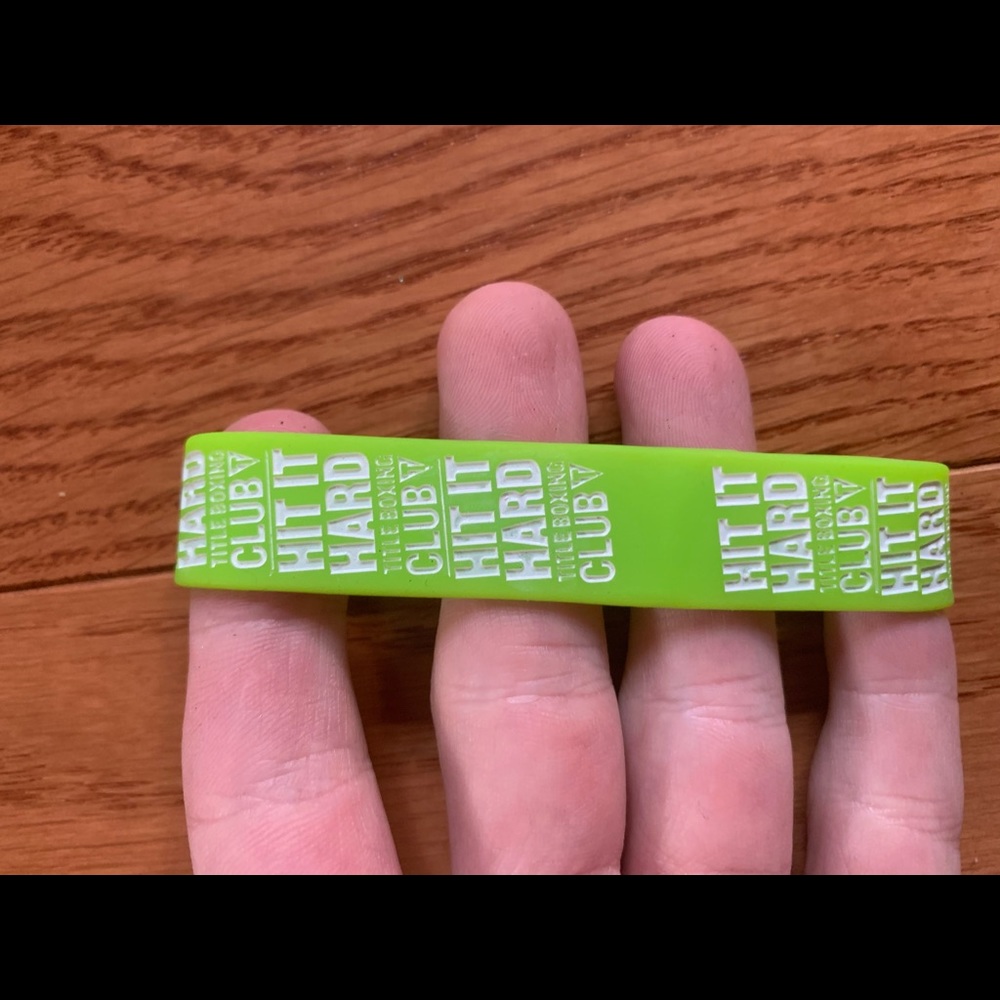 3 pack Title boxing silicone bracelets - Picture 4 of 4
